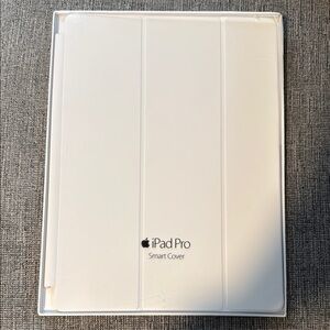 Apple iPad Pro Smart Cover - White